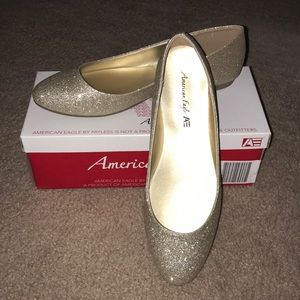 Gold sparkle flats